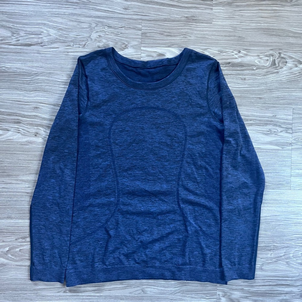 Lululemon Swiftly Tech Long Sleeve Crew Blue Space Dye Heathered Active Top